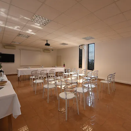 Aparthotel Les Calanques 3*