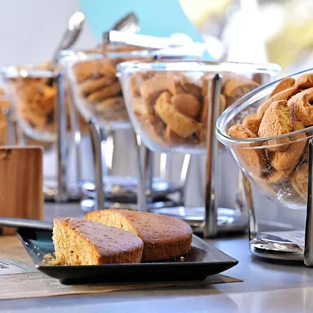 Les Calanques Aparthotel