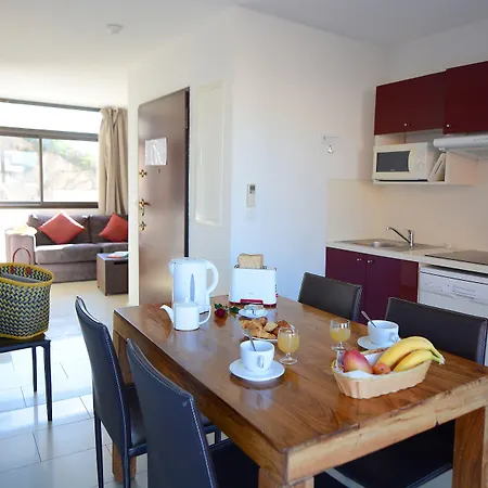 Aparthotel Les Calanques 3*