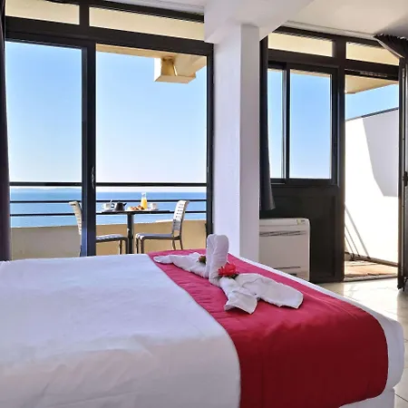 Les Calanques Aparthotel