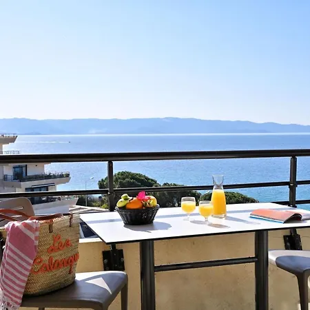 Les Calanques 3* Ajaccio