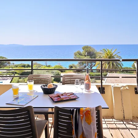 Les Calanques Aparthotel Ajaccio (Corsica)