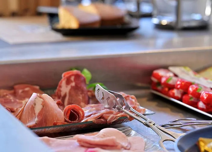 Les Calanques Aparthotel